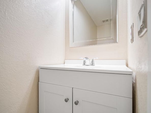 2697 Lone Bluff Way, San Jose CA 95111