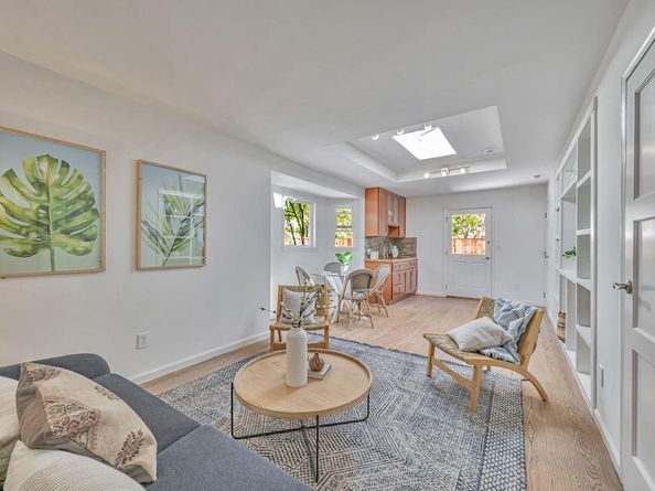 371 Jeter Street, Redwood City CA 94062