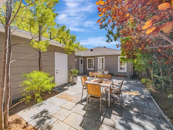 371 Jeter Street, Redwood City CA 94062