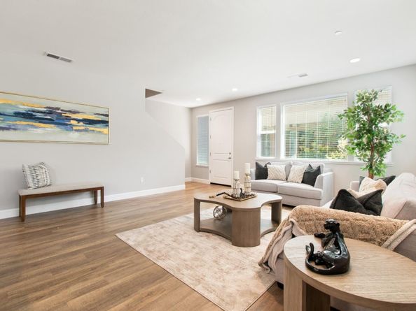 905 Tierney Place, Martinez CA 94553