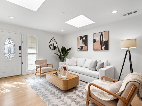 1002 Oaktree Drive, San Jose CA 95129
