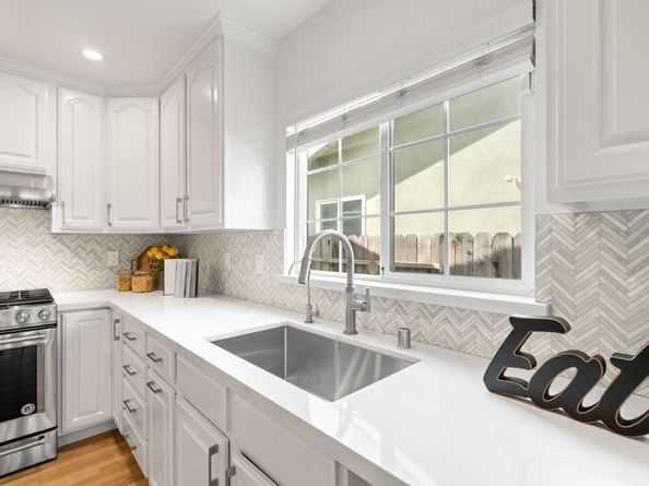 1002 Oaktree Drive, San Jose CA 95129