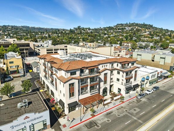 560 El Camino Real 201, San Carlos CA 94070