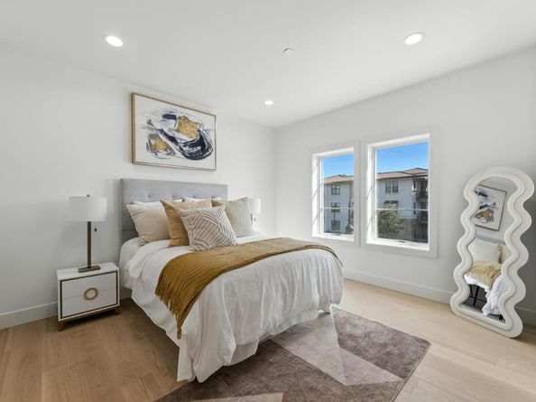 560 El Camino Real 201, San Carlos CA 94070