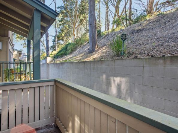 357 Half Moon Lane 12, Daly City CA 94015