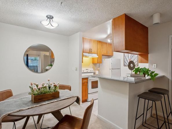 357 Half Moon Lane 12, Daly City CA 94015