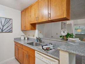 357 Half Moon Lane 12, Daly City CA 94015