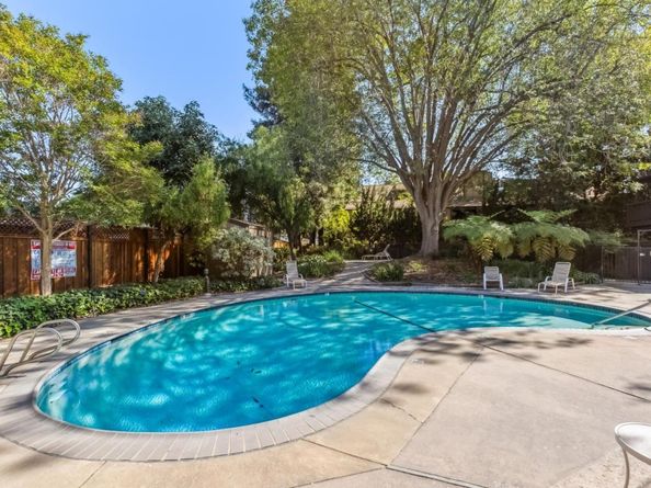 1963 Rock Street 4, Mountain View CA 94043
