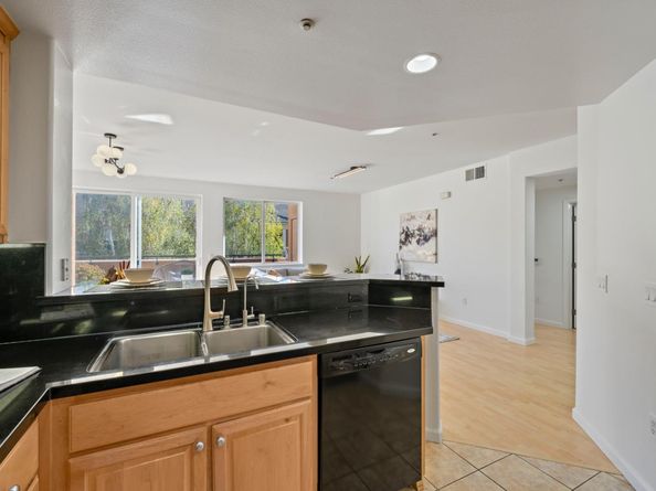 1310 Saddle Rack Street 425, San Jose CA 95126