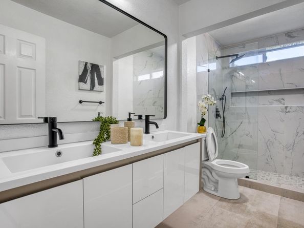 489 Hassinger Road, San Jose CA 95111