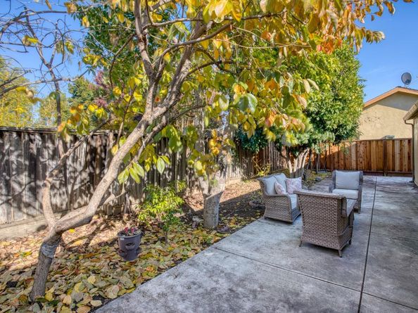 489 Hassinger Road, San Jose CA 95111