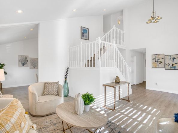 489 Hassinger Road, San Jose CA 95111