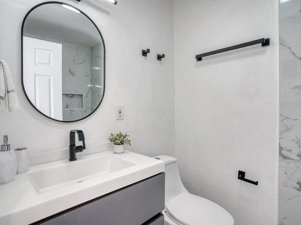 489 Hassinger Road, San Jose CA 95111