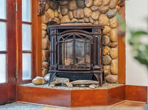 15300 Highway 9, Boulder Creek CA 95006