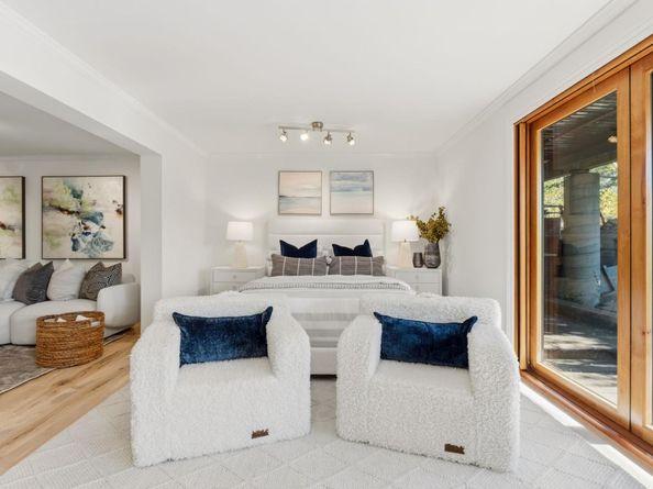 711 W California Way, Redwood City CA 94062