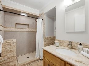 711 W California Way, Redwood City CA 94062