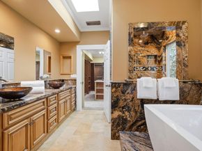 711 W California Way, Redwood City CA 94062