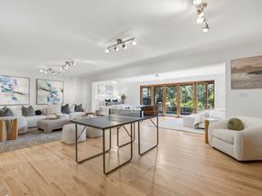 711 W California Way, Redwood City CA 94062