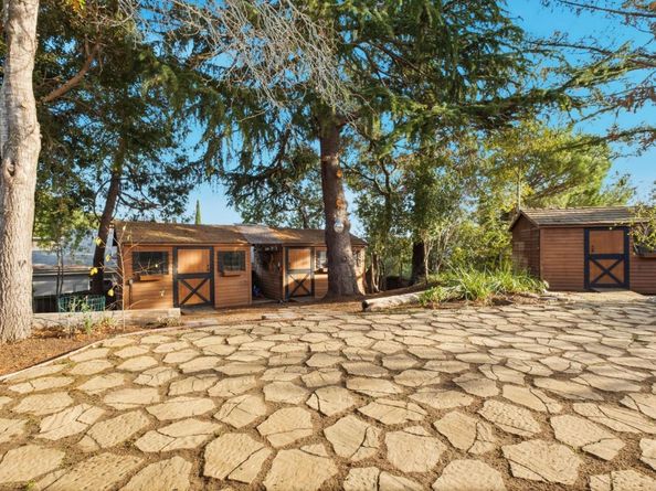 711 W California Way, Redwood City CA 94062