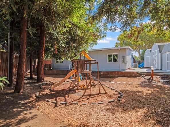1496 McPherson Street, Santa Clara CA 95051