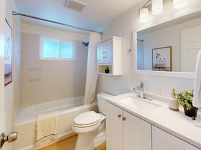 696 Lakehaven Drive, Sunnyvale CA 94089