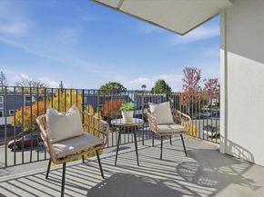 601 Leahy Street 201, Redwood City CA 94061