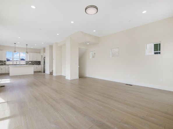 401 San Luis Avenue, Watsonville CA 95076