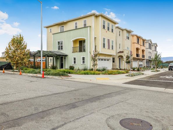 401 San Luis Avenue, Watsonville CA 95076