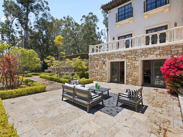 414 Pinehill Road, Hillsborough CA 94010