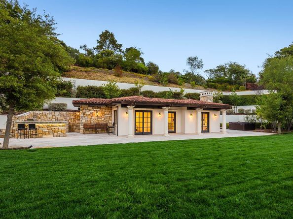 414 Pinehill Road, Hillsborough CA 94010