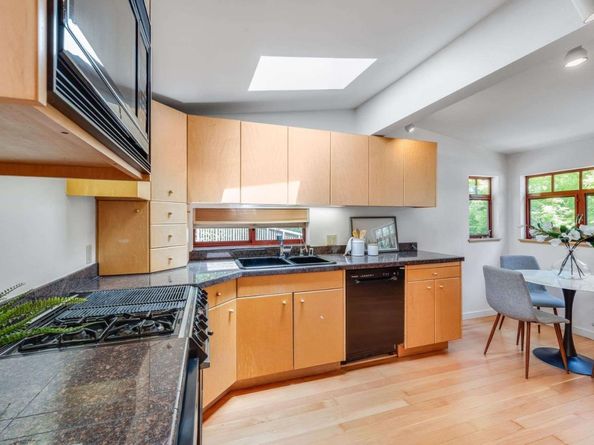 2513 Alpine Road, Menlo Park CA 94025