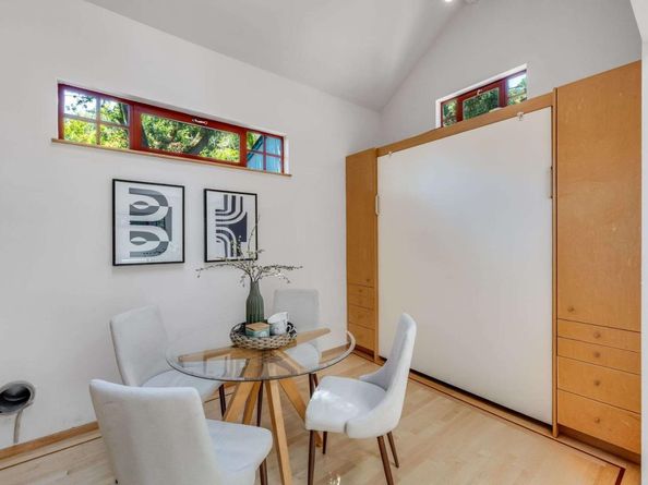 2513 Alpine Road, Menlo Park CA 94025
