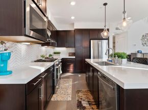 45139 Challenge Common 1001, Fremont CA 94538
