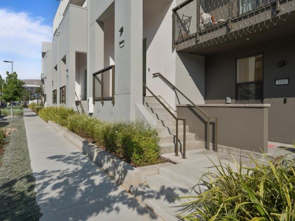 45139 Challenge Common 1001, Fremont CA 94538
