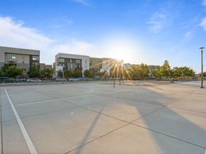 45139 Challenge Common 1001, Fremont CA 94538