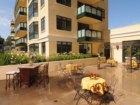 10 CRYSTAL SPRINGS Road 1202, San Mateo CA 94402