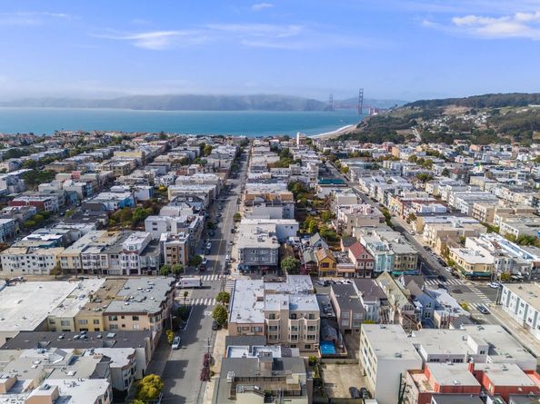 2443 Clement Street 4, San Francisco CA 94121