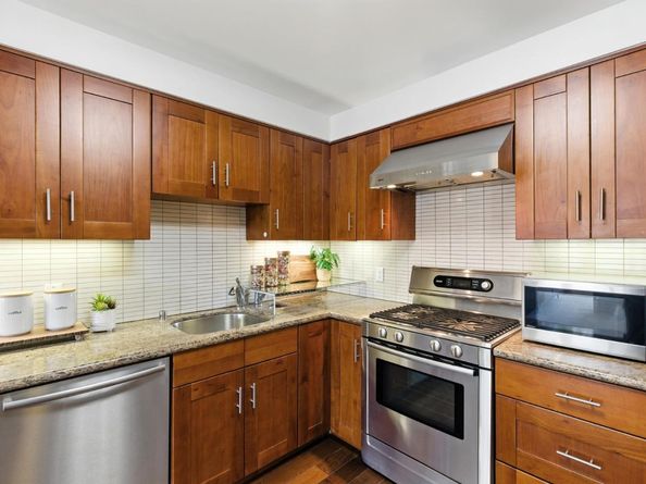2443 Clement Street 4, San Francisco CA 94121
