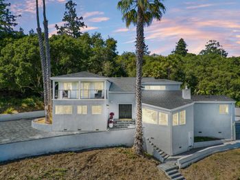 532 Moonrise Lane