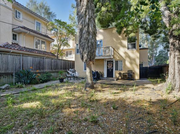 824 El Camino Real, Burlingame CA 94010