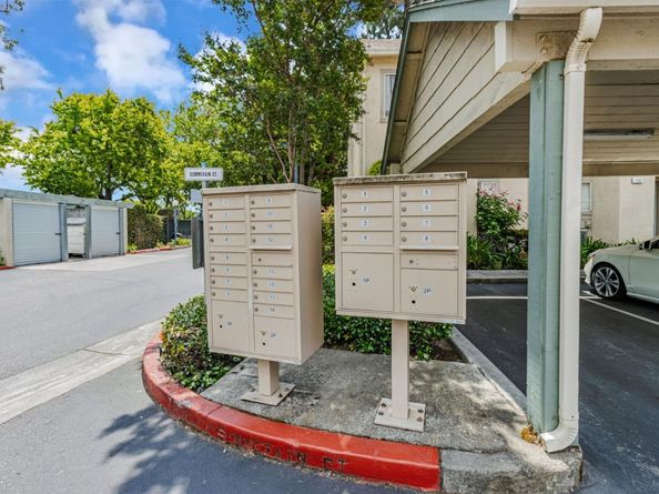 1087 Summerain Court, San Jose CA 95122