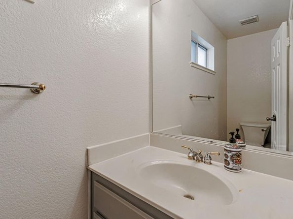 1087 Summerain Court, San Jose CA 95122