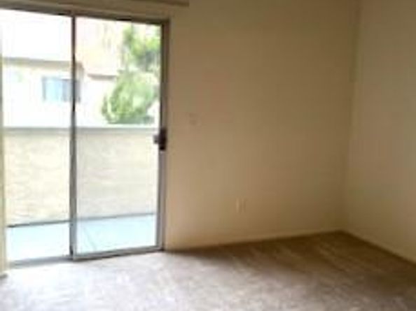 1087 Summerain Court, San Jose CA 95122
