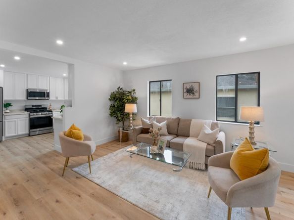 300 Klamath Street, Brisbane CA 94005