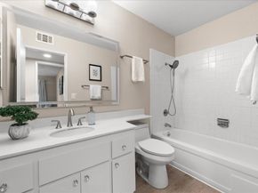 3323 La Mesa Drive 5, San Carlos CA 94070