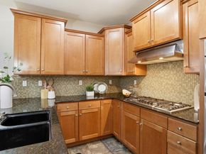 257 Rayos Del Sol Drive, San Jose CA 95116