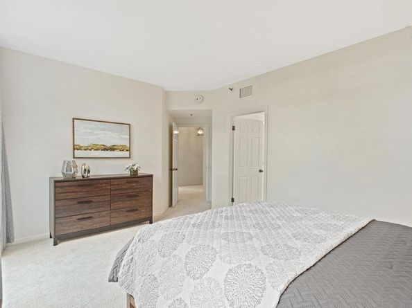1 Baldwin Avenue 203, San Mateo CA 94401