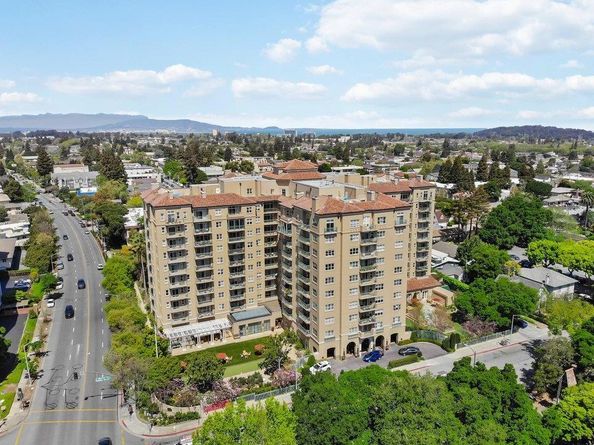 1 Baldwin Avenue 203, San Mateo CA 94401