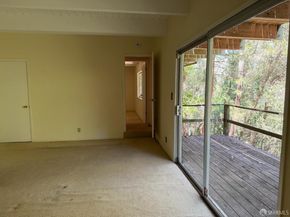 7101 Pinehaven Road, Oakland CA 94611