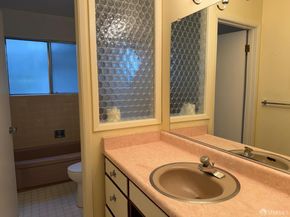 7101 Pinehaven Road, Oakland CA 94611